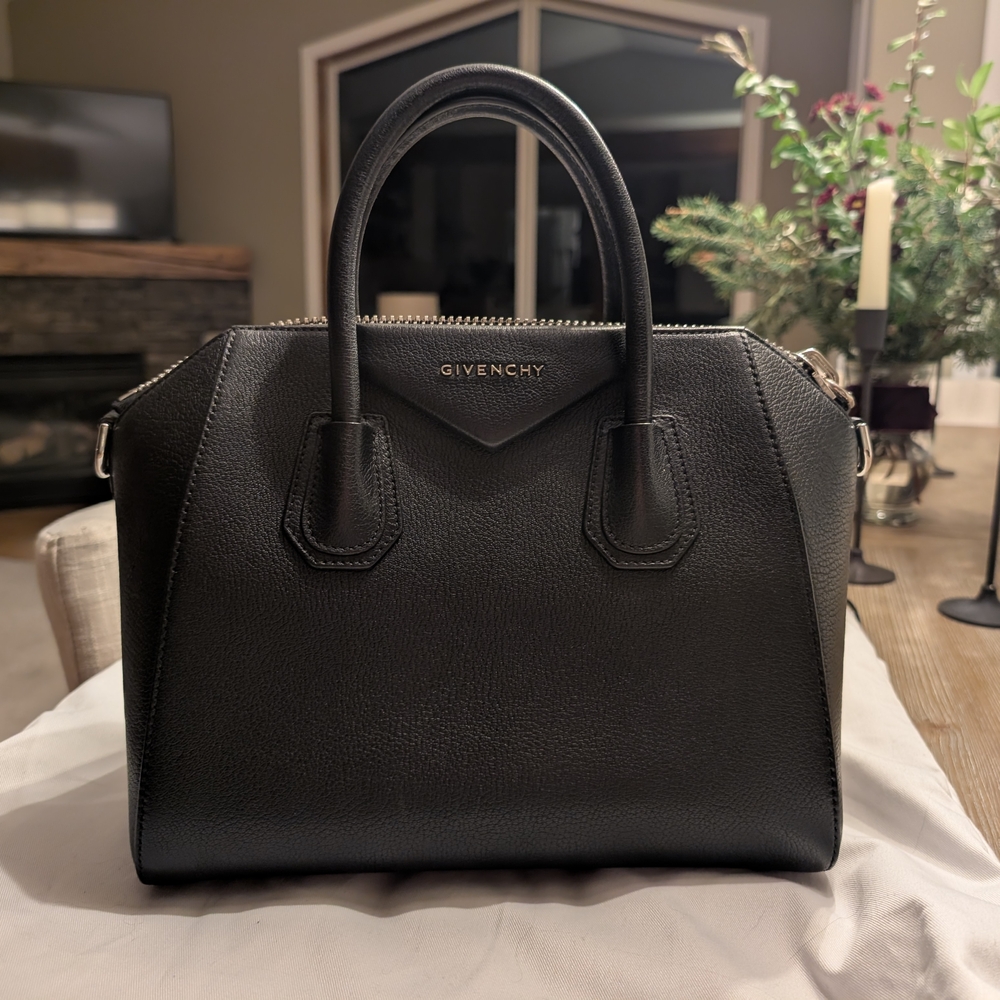 Givenchy Antigona Black Leather Women's Bag